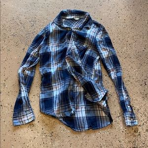 Aeropostale’s plaid shirt
